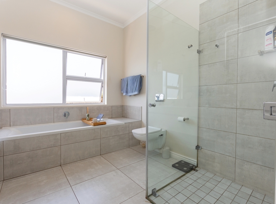 3 Bedroom Property for Sale in Langebaan Country Estate Western Cape